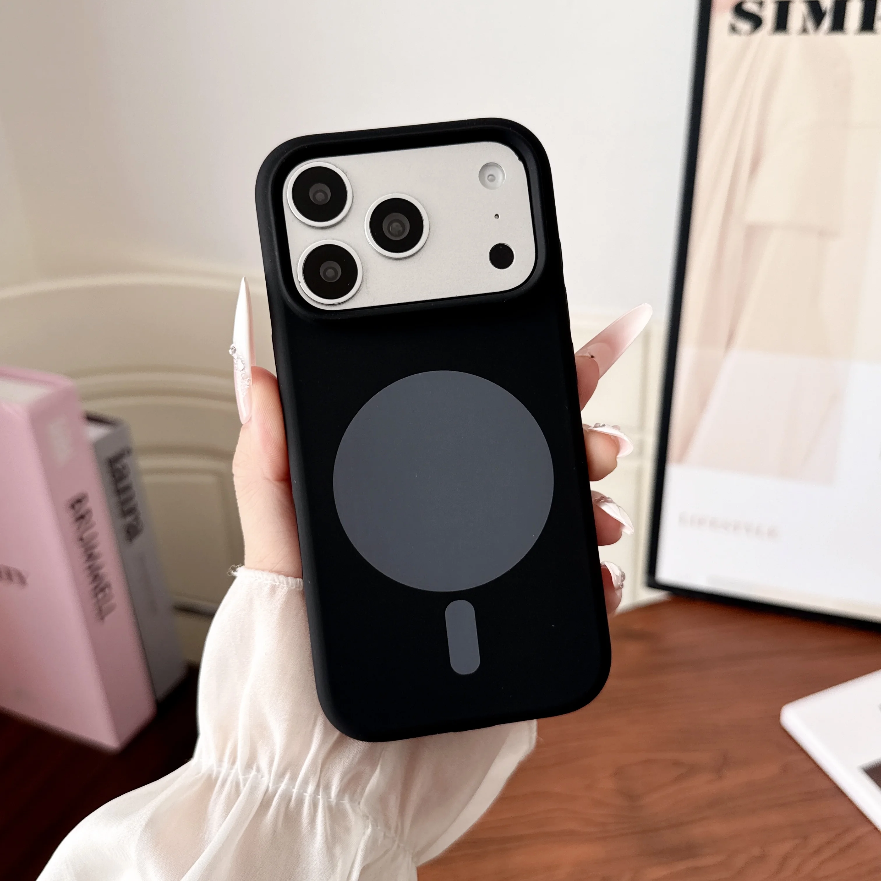 เคสโทรศัพท์ซิลิโคนเหลวสีพื้น ด - Liquid Silicone Magnetic Phone Case บทวิจารณ์และราคา